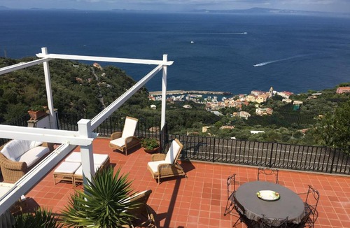 Schiazzano Villa | Villa Annunziata Sea view over the bay of Naples