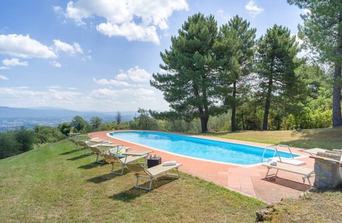 Montegonzi Villa | Villa Bellavista - Homelike Villas