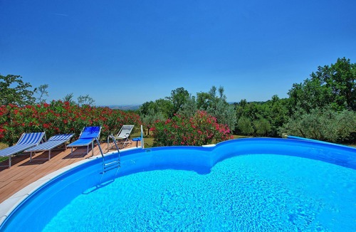 Montepulciano Villa | Villa Corolle - Country House with private swimming pool in Montepulciano, Orcia Valley, Tuscany