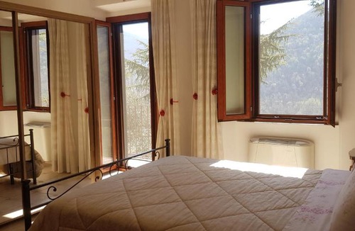 Lenola House | villa del maestro