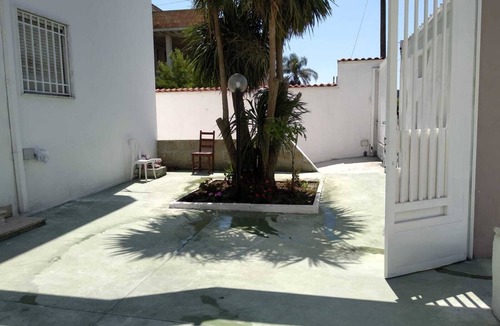 Lago Patria House | Villa Di Bona (with garden)