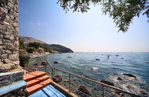 Marina del Cantone Villa | Villa Flory-Via Amerigo Vespucci-Nerano