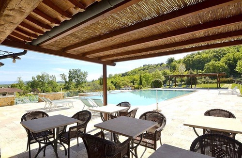 San Macario In Monte House | Villa Fontanile E: An elegant and welcoming apartment that is part of a small villa surrounded by the greenery, with Free WI-FI.