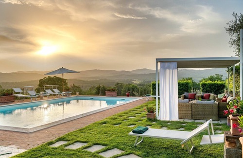 Rapale Villa | Villa Gerlino - Holiday Country House with private swimming pool in Chianti, Tuscany