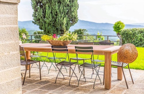 Arezzo Villa | Villa I Gigli - Six Bedroom Villa, Sleeps 12