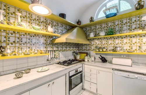 Marina Piccola Villa | Villa in Capri with 4 bedrooms sleeps 10