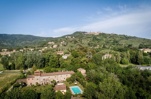 Sodo Villa | Villa in Cortona with 8 bedrooms sleeps 16