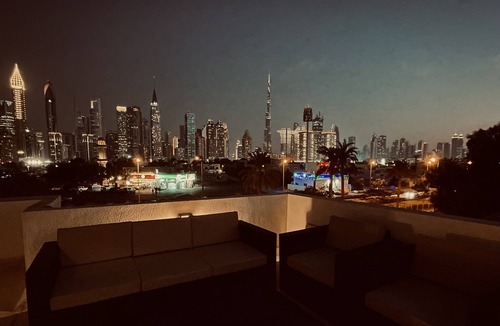 Al Satwa Villa | Villa in downtown - sky view