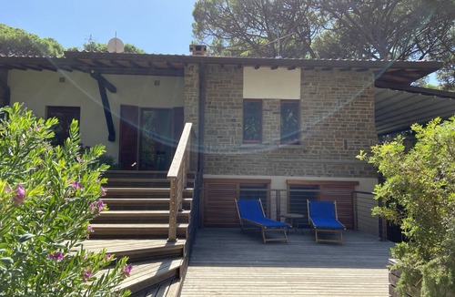 Roccamare Villa | Villa Isabel - A Modern Beach House wifi beach