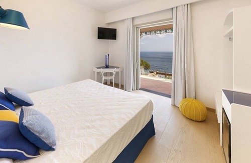 Sant'Agata sui Due Golfi Villa | Villa Giove - Seven Bedroom Villa, Sleeps 14