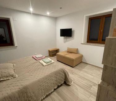 Sant'Agata de'Goti Bed & Breakfast | VILLA IZZO B&B