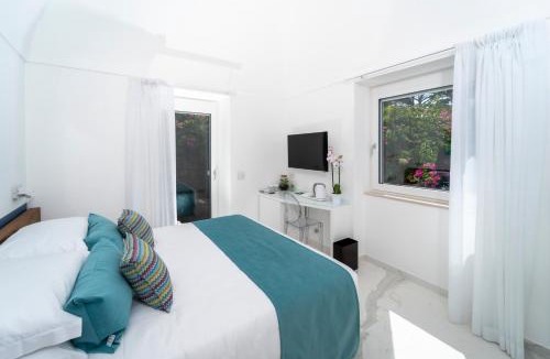 Capri Bed & Breakfast | Villa L'Ara
