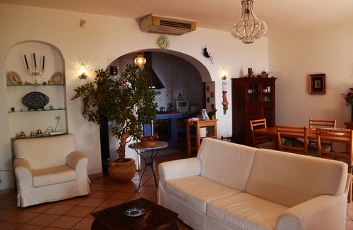 Sant'Agata sui Due Golfi Villa | Villa Lauri A HEAVEN OF TRANQUILLITY AND CHARM