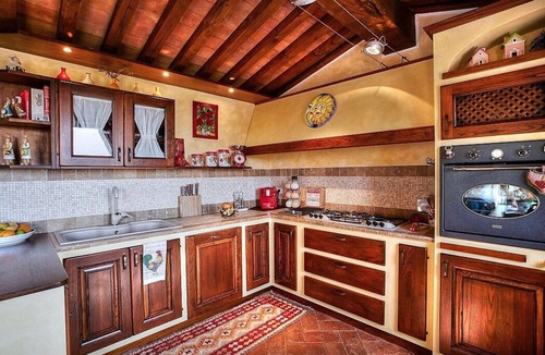 Roccastrada Villa | Villa Norma: An elegant and welcoming two-story villa located on top of a small hill, with Free WI-FI.