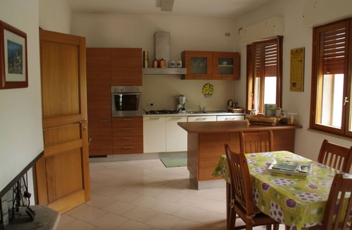 Francavilla al Mare Villa | Villa Peppe villa with garden near the beach pescara