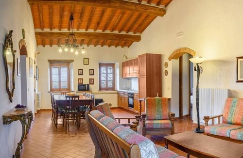 Pieve a Presciano Villa | Villa Quercina Comfortable holiday residence