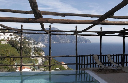 Vettica Villa | Villa Rinascita, family-friendly & next to the sea