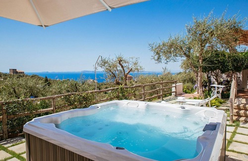Priora Villa | Villa Roga - Three Bedroom Villa, Sleeps 7