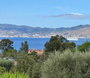 Villa San Giovanni Villa | Villa Santatrada23