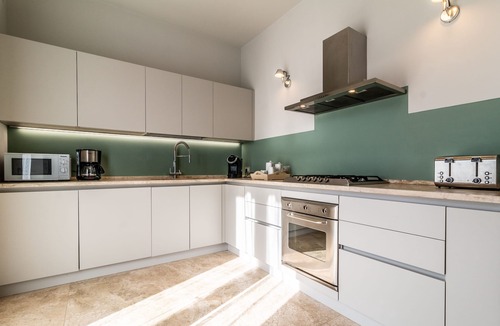 Siena Villa | VILLA SIENA is 4 km from Siena 10PAX AC, POOL & SPA total privacy.