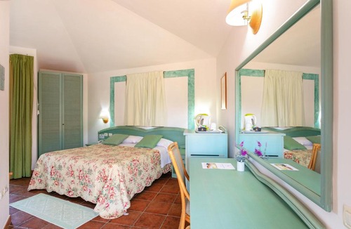 Pittulongu House | Villa Stefania by the Beach rooms only