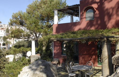 Marina Grande Villa | Villa storica 1920 Con giardino di limoni e palme con vista sul mare