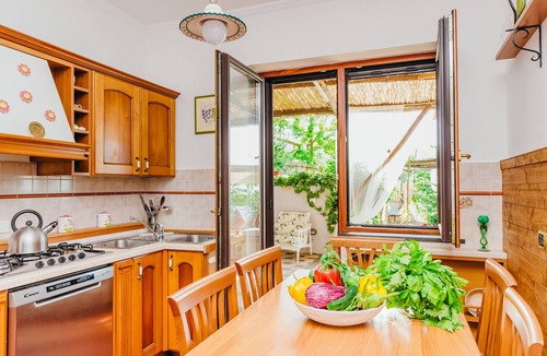 Colli di Fontanelle Villa | Villa Tina with Private Pool, Sea View, Terraces and Parking