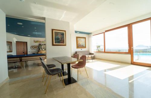Pozzuoli Bed & Breakfast | Villa Tito Livio StarGuest
