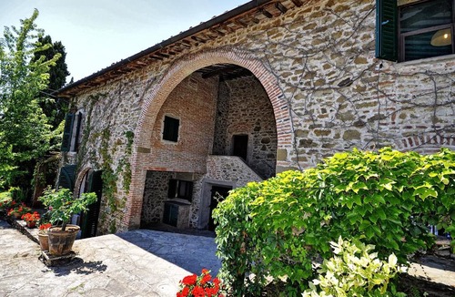 Cavriglia Villa | Villa Ulivacci by PosarelliVillas
