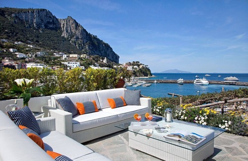 Licola Villa | Villa Vesuvio at Fortino Capri A TERRACE ON THE SEA 10 MIN FROM THE PIAZZETTA