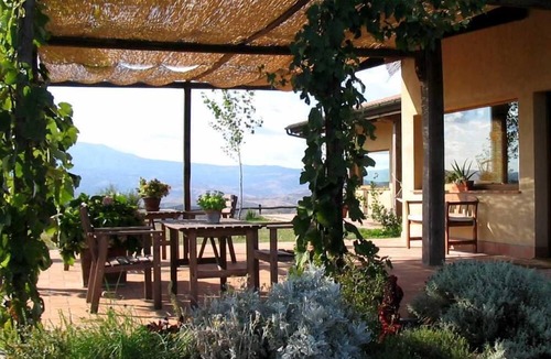Il Poggio Villa | Villa with extraordinary view on the border between Tuscany and Umbria.