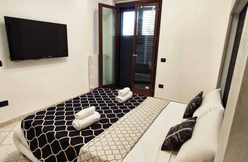 Filandari Apartment | Villa with garden