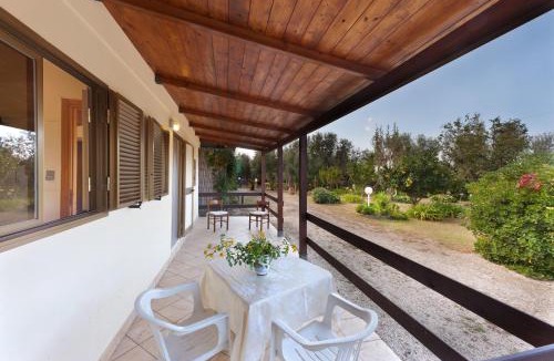 Marina di Puolo Hotel | Villaggio Villa Lubrense
