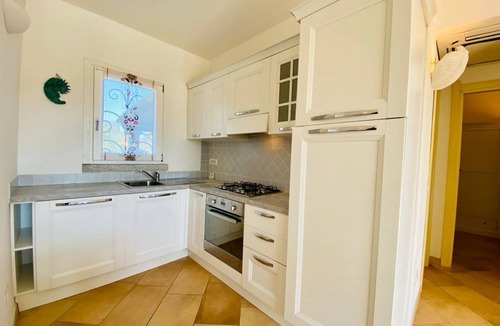 Case Peschiera-Lu Fraili House | Villetta Conchiglia with swimming pool.