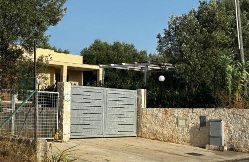 Ricadi Villa | Villino Frizza