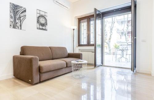 Vomero Apartment | Vomero Deluxe Apartments