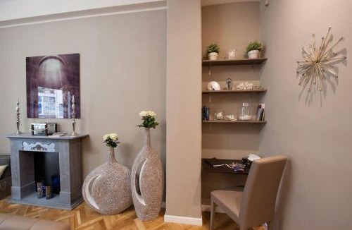 Vomero Apartment | Vomero Grandi Residenze Napoli