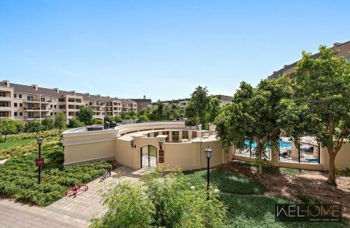 Motor City Apartment | WelHome - Elegant Apartment Retreat at Widcombe House 3