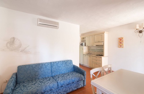 Porto Istana House | White Sand Residence