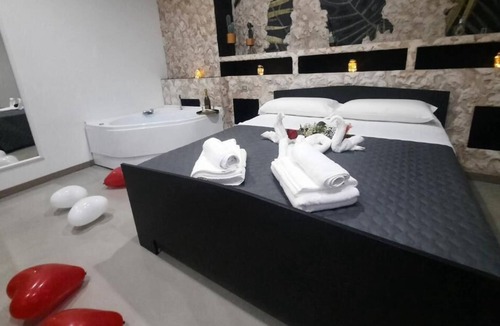 Brusciano Bed & Breakfast | Wisarelax - Deluxe Jungle Room