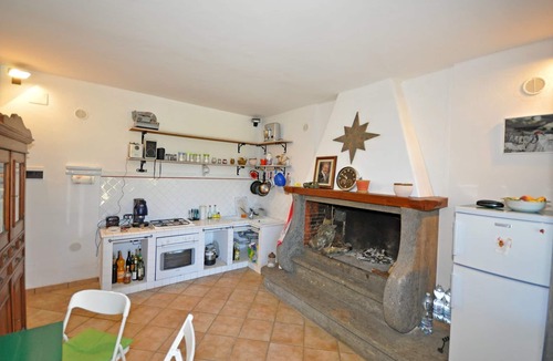 Orvieto Villa | Wonderful private villa for 9 people with private pool, WIFI, TV, pets allowed and panoramic view