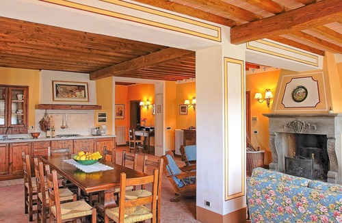 Porrena Villa | Wonderful private villa with private pool, WIFI, TV, patio, pets allowed and panoramic view