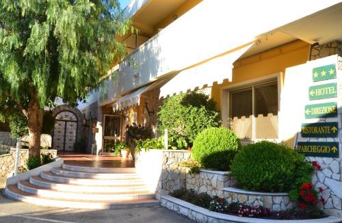 Forchia Hotel | Yellow Park Hotel