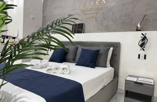 Chiaia Bed & Breakfast | Ylisea Luxury B&B - Luxury in the city center - 5 minutes from the sea