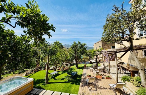 Meta Villa | YourHome - Antico Casale Sorrentino & Suite - Indipendent Villa