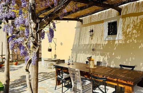 Meta Villa | YourHome - Antico Casale Sorrentino & Suite - Indipendent Villa
