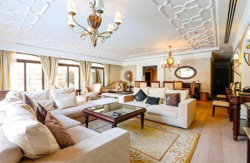 Palm Jumeirah Villa | Zabeel Saray Royal Residences Lagoon Villa