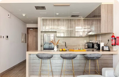 Jumeirah Lake Towers Apartment | ZenStay- Haven of tranquility and luxury in the Heart of Dubai