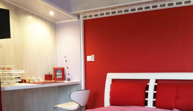 BEAUTIFUL 2 rooms 35m2 with garden and bbq corner