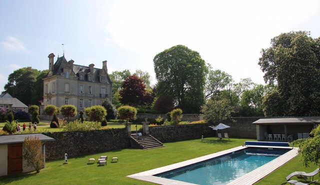 Château d'Argouges, Bayeux, Best D-Day Vacation Home with Heated Swimming Pool